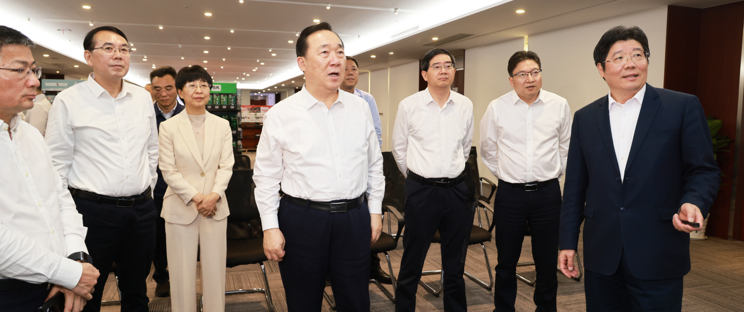 省委書記王浩一行蒞臨巨星科技調(diào)研